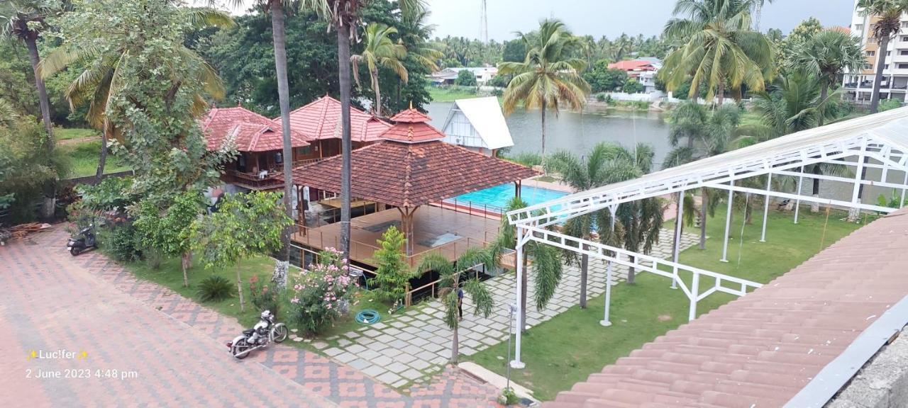 Udaya Resort Palakkad Extérieur photo