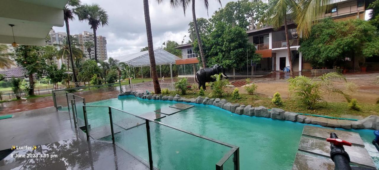 Udaya Resort Palakkad Extérieur photo